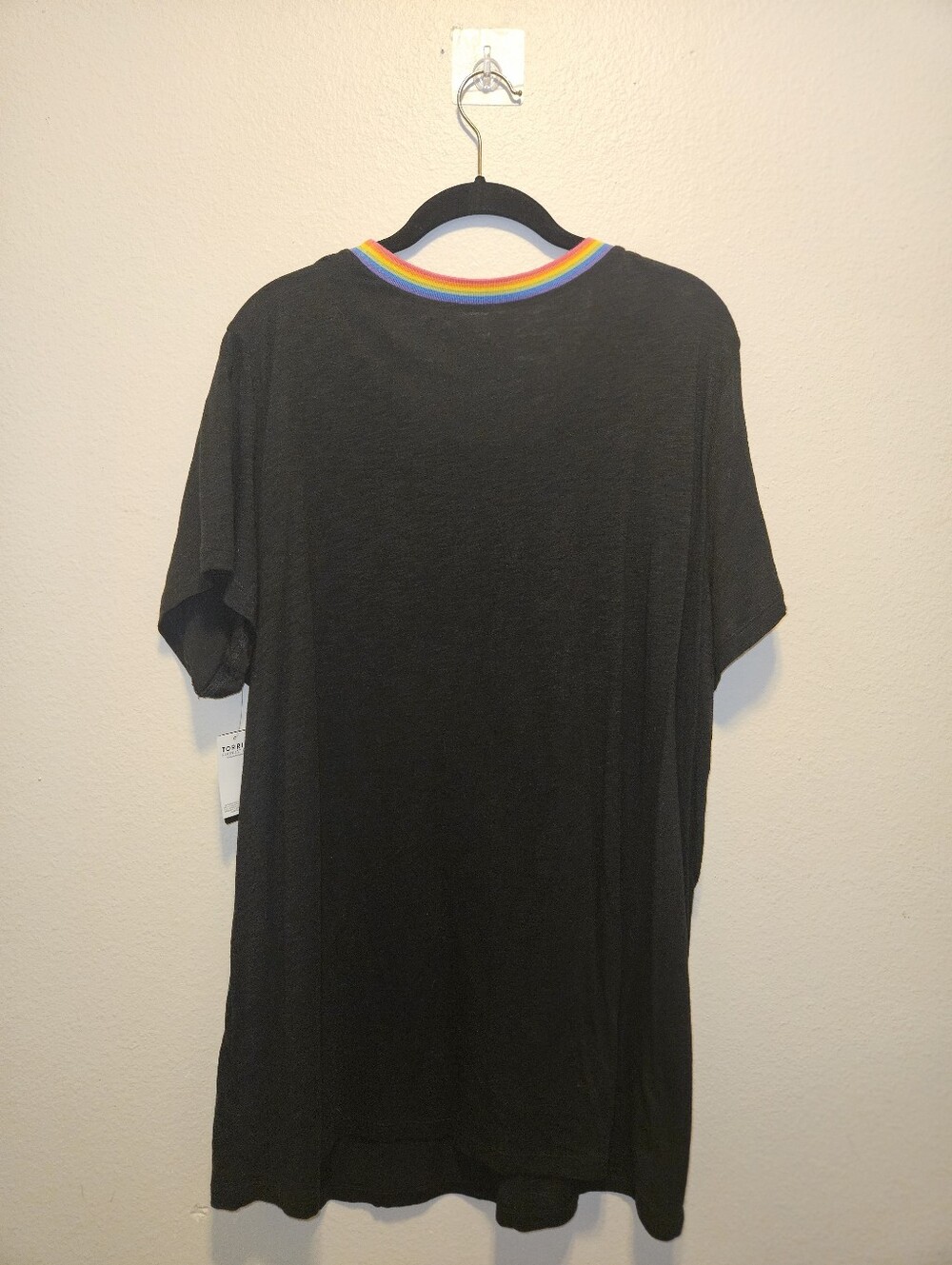 Torrid 3x Love Tee Rainbow Pride New with Tags Celebrate Love Slub Ringer Tee - Picture 4 of 5